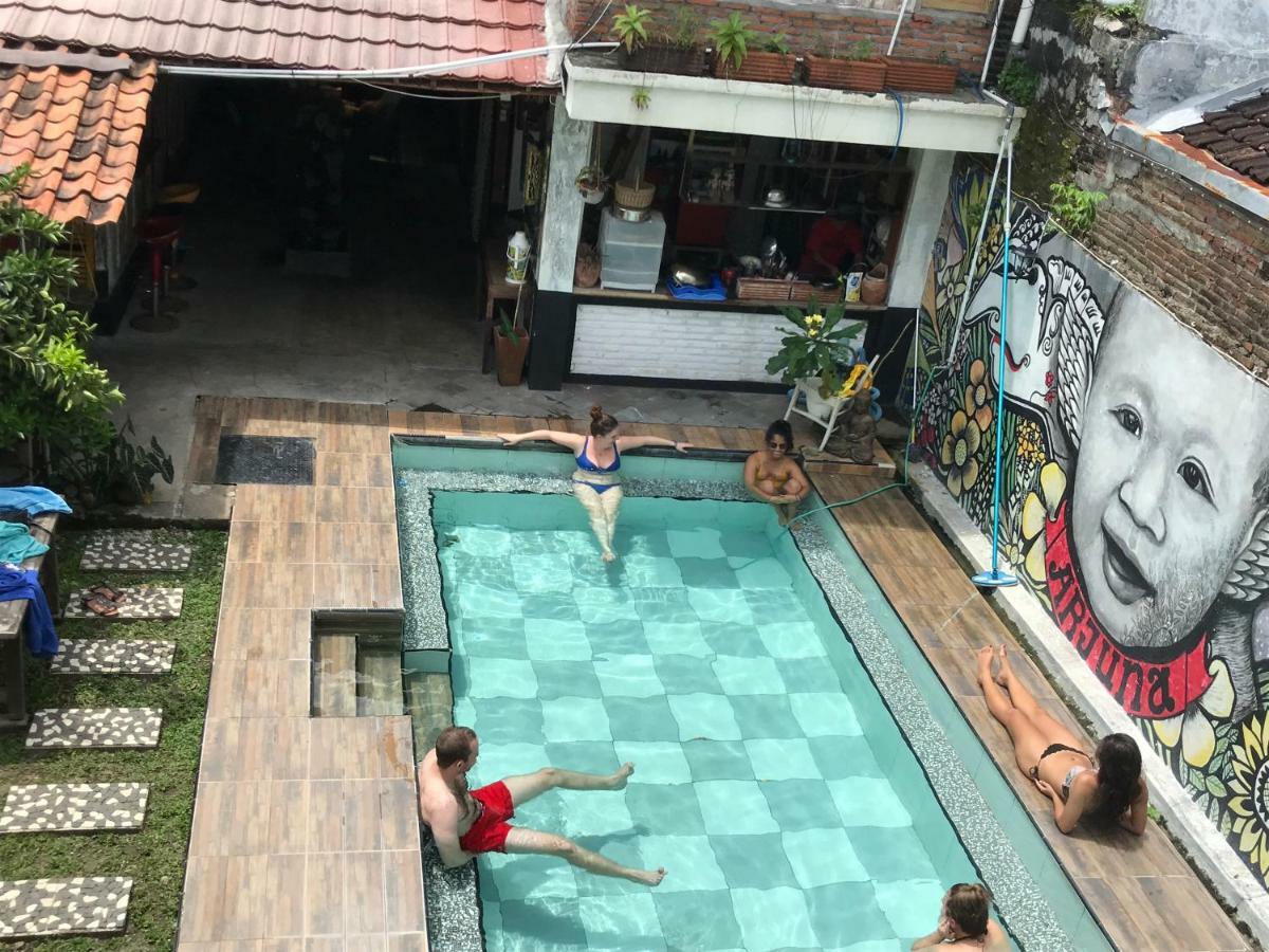 Hostel Arjuna Garden *